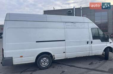 Грузовой фургон Ford Transit 2004 в 