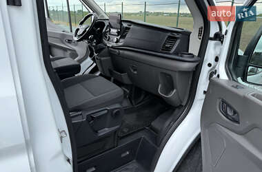 Грузовой фургон Ford Transit 2019 в 