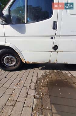 Грузовой фургон Ford Transit 1998 в 