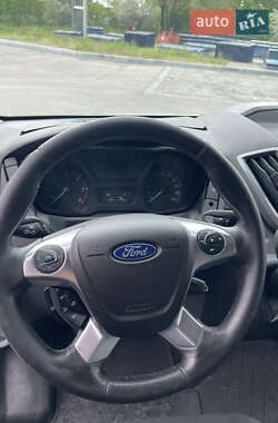 Грузовой фургон Ford Transit 2016 в 