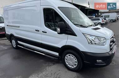 Грузовой фургон Ford Transit 2020 в 