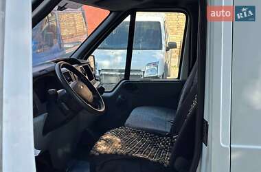 Грузовой фургон Ford Transit 2013 в 