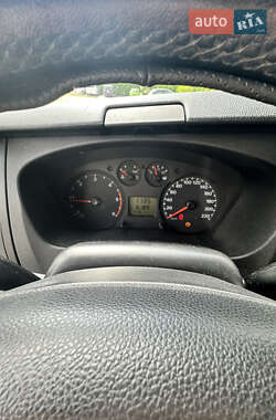 Микроавтобус Ford Transit 2011 в 