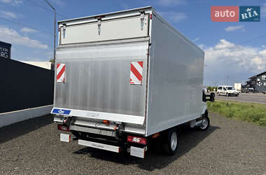 Грузовой фургон Ford Transit 2019 в 
