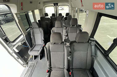 Микроавтобус Ford Transit 2018 в 