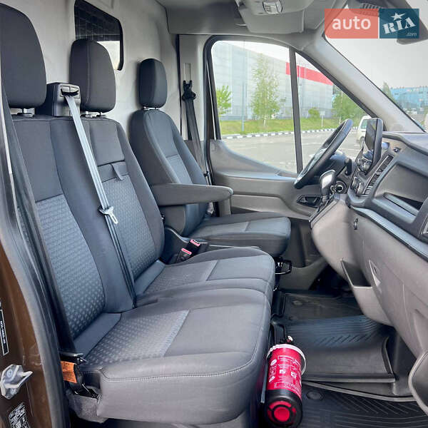 Вантажний фургон Ford Transit 2020 в Києві
