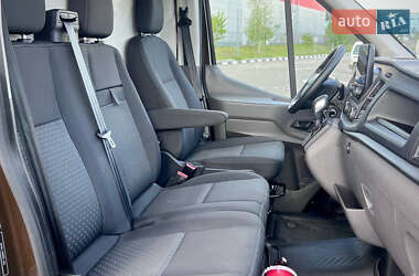 Вантажний фургон Ford Transit 2020 в 