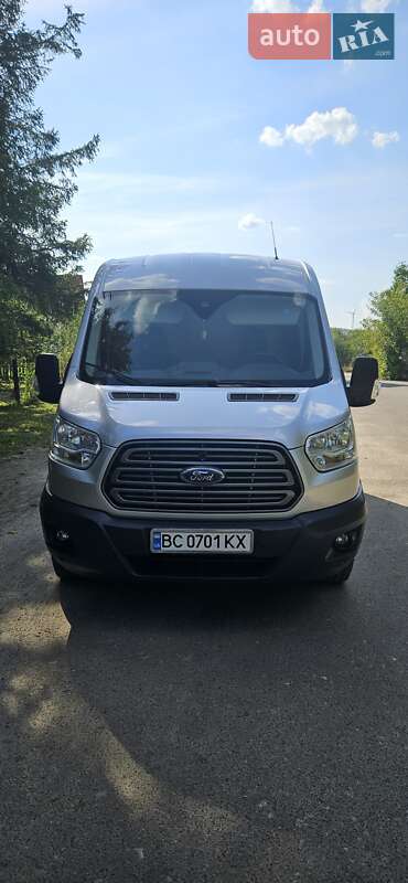 Грузовой фургон Ford Transit 2016 в Старом Самборе