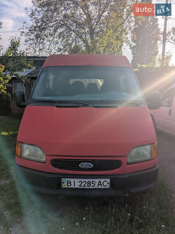 Вантажопасажирський фургон Ford Transit 1995 в Кременчуці