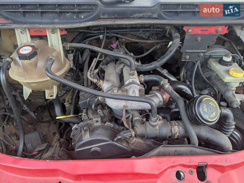 Вантажопасажирський фургон Ford Transit 1995 в Кременчуці