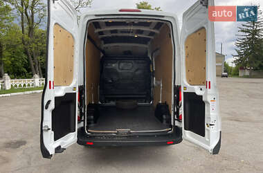 Грузовой фургон Ford Transit 2018 в 