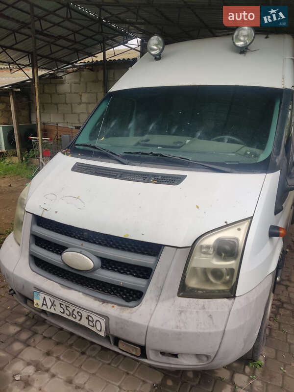 Грузовой фургон Ford Transit 2008 в 