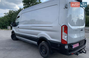 Вантажний фургон Ford Transit 2022 в 