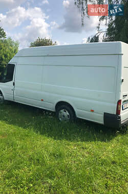 Грузовой фургон Ford Transit 2012 в 
