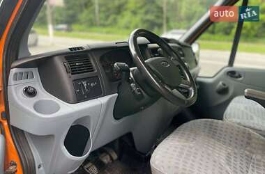 Минивэн Ford Transit 2011 в 