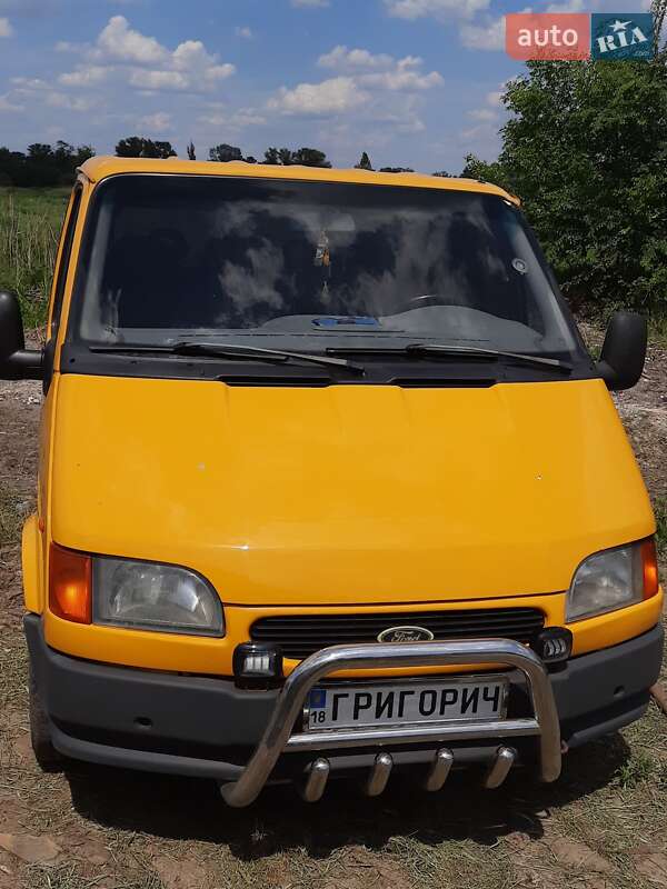 Микроавтобус Ford Transit 1999 в 