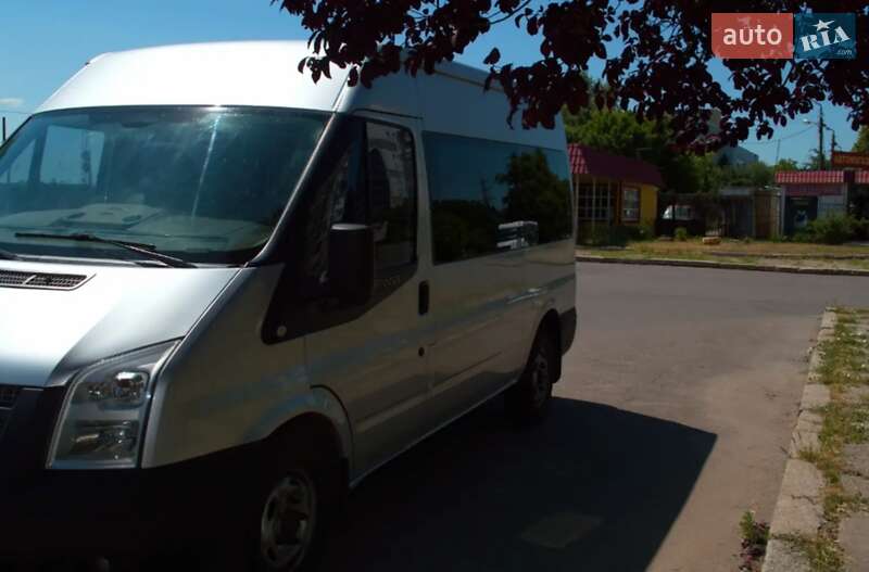 Мікроавтобус Ford Transit 2013 в 