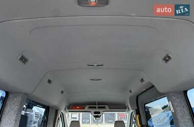 Микроавтобус Ford Transit 2015 в 