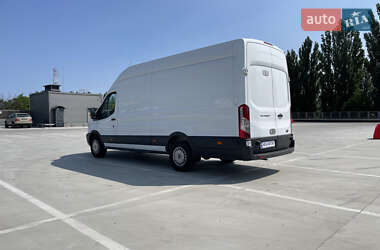 Грузовой фургон Ford Transit 2018 в 