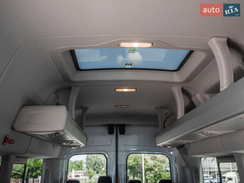 Микроавтобус Ford Transit 2023 в Киеве