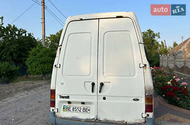Грузовой фургон Ford Transit 2000 в 