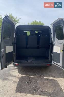 Мінівен Ford Transit 2016 в 