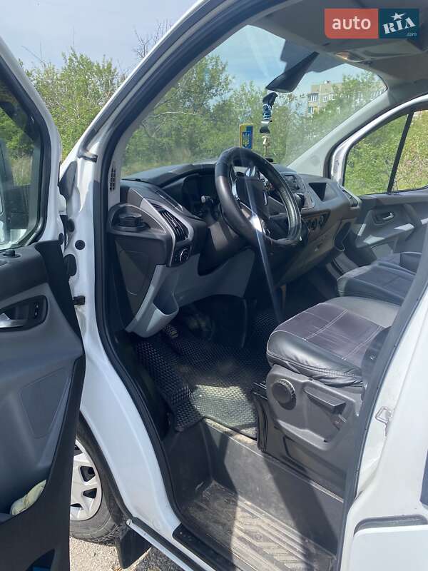 Мінівен Ford Transit 2016 в Полтаві