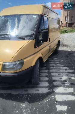 Грузовой фургон Ford Transit 2005 в 