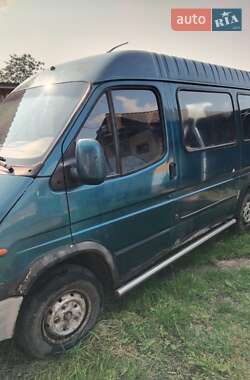 Грузовой фургон Ford Transit 1996 в 