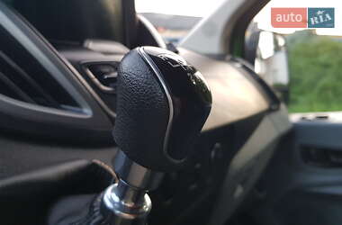 Грузовой фургон Ford Transit 2019 в 