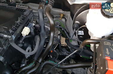 Грузовой фургон Ford Transit 2019 в 