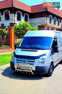 Грузовой фургон Ford Transit 2012 в 