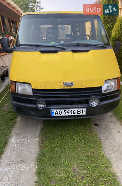 Микроавтобус Ford Transit 1988 в Ужгороде