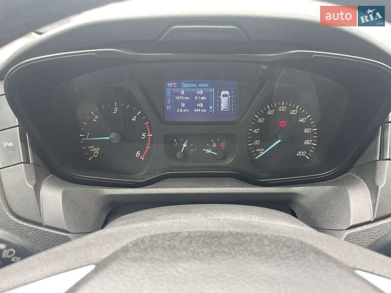 Грузовой фургон Ford Transit 2015 в Львове