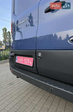 Вантажний фургон Ford Transit 2018 в 