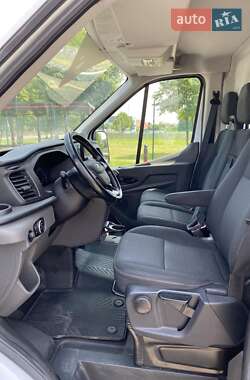 Вантажний фургон Ford Transit 2019 в 