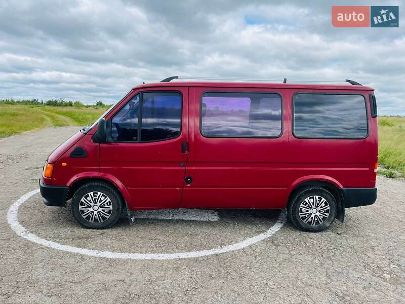 Микроавтобус Ford Transit 1999 в Кельменцах фото 7 Микроавтобус Ford Transit 1999 в Кельменцах