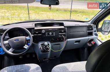 Микроавтобус Ford Transit 2011 в 