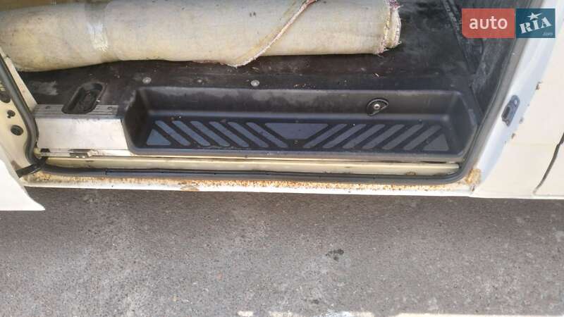 Грузовой фургон Ford Transit 2012 в Житомире