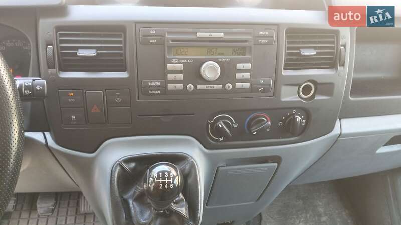 Грузовой фургон Ford Transit 2012 в Житомире