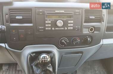Грузовой фургон Ford Transit 2012 в 