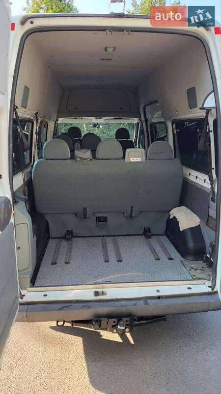Микроавтобус Ford Transit 2013 в Ровно