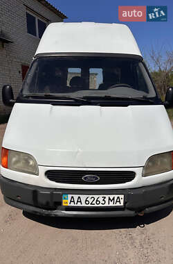 Грузовой фургон Ford Transit 1999 в Киеве
