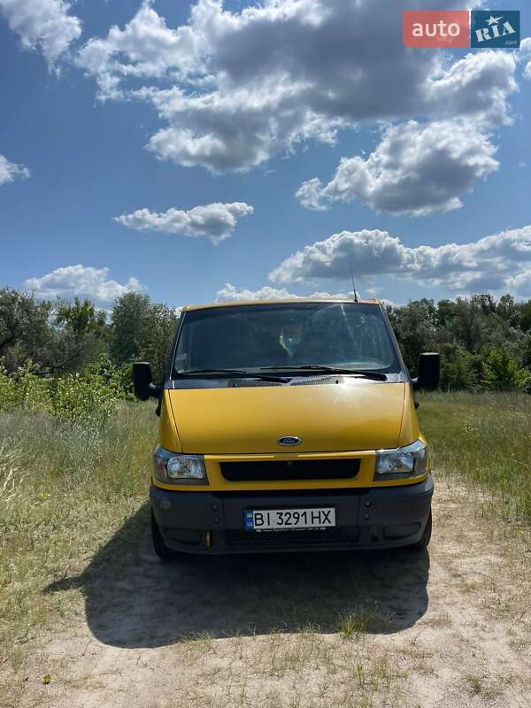 Микроавтобус Ford Transit 2005 в Кременчуге