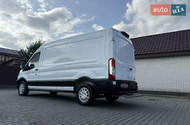 Вантажний фургон Ford Transit 2021 в 