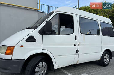 Вантажопасажирський фургон Ford Transit 1999 в 