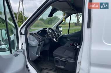 Грузовой фургон Ford Transit 2017 в 