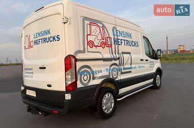 Вантажний фургон Ford Transit 2017 в 