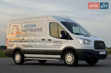 Вантажний фургон Ford Transit 2017 в 