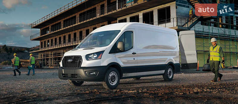Микроавтобус Ford Transit 2023 в 